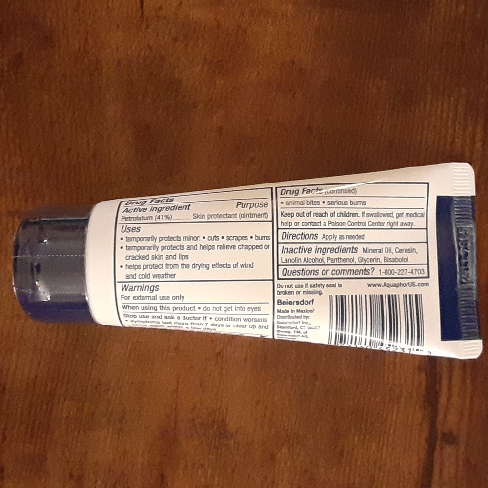 Aquaphor Healing Ointment - Picture 5 of 9